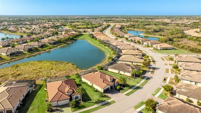 $699,000 | 20655 Granlago Drive, Venice, FL 34293