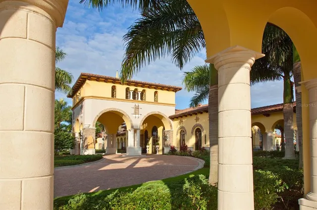 $699,000 | 20655 Granlago Drive, Venice, FL 34293