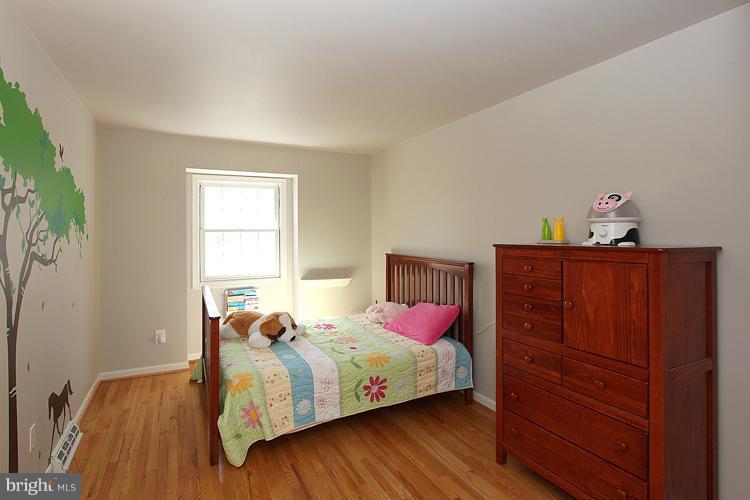 2352 Nashua Court Reston, VA 20191 - Photo 20 of 30 Bedroom
