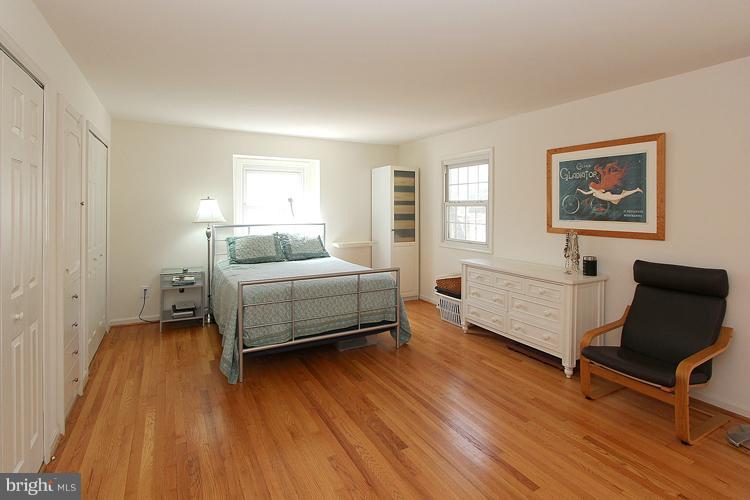 2352 Nashua Court Reston, VA 20191 - Photo 3 of 30 Bedroom (Master)