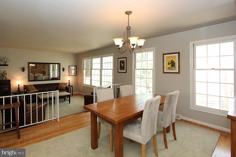 2352 Nashua Court Reston, VA 20191 - Photo 25 of 30 Dining Room