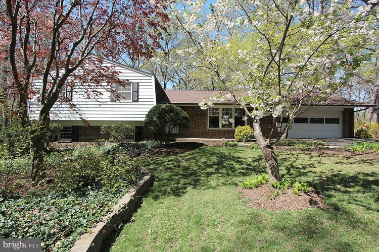 2352 Nashua Court Reston, VA 20191 - Photo 30 of 30 Exterior (Front)