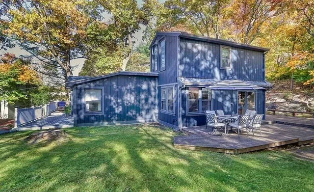 $718,500 | 7 West Street, Melrose, MA 02176