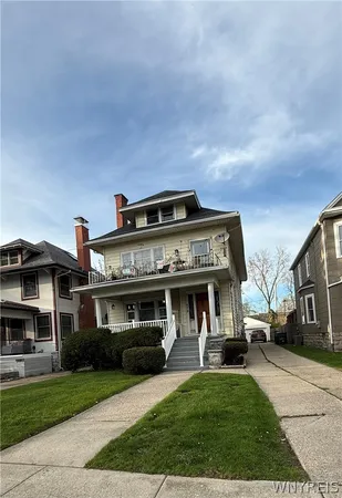 $1,200 | 579 Crescent Avenue, Buffalo, NY 14214