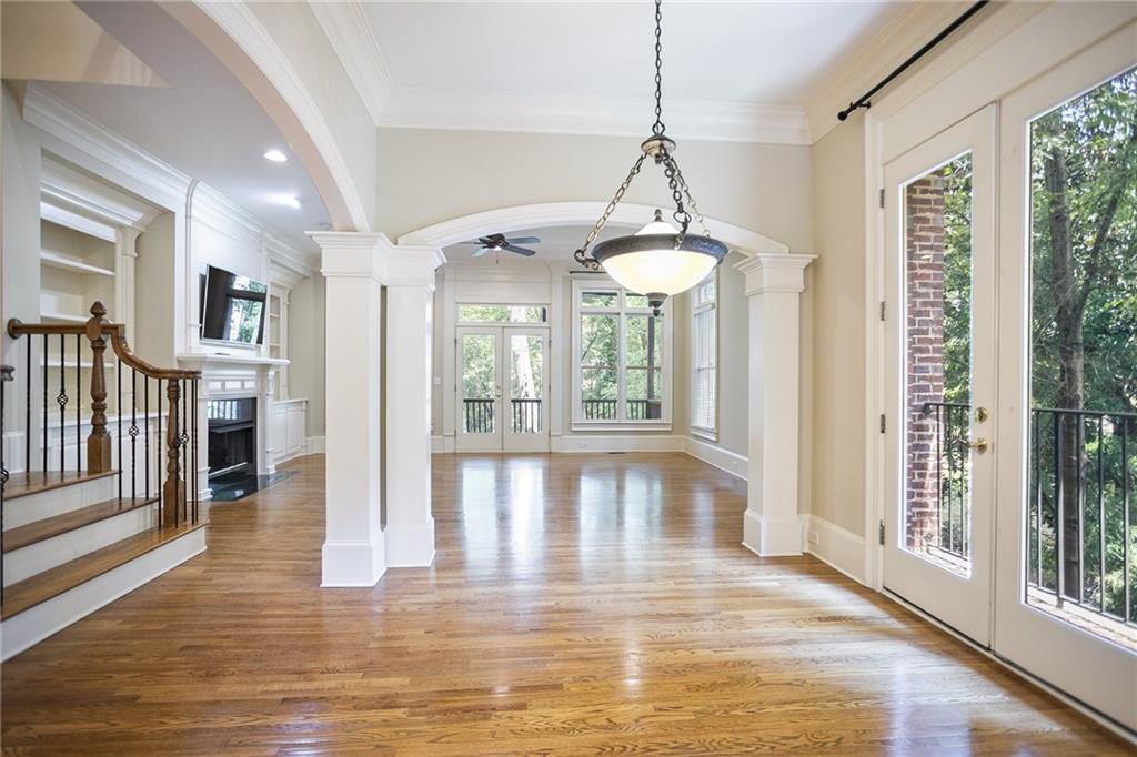 614 Timm Valley Road Northeast, Unit B Atlanta, GA 30305 - Photo 11 of 31