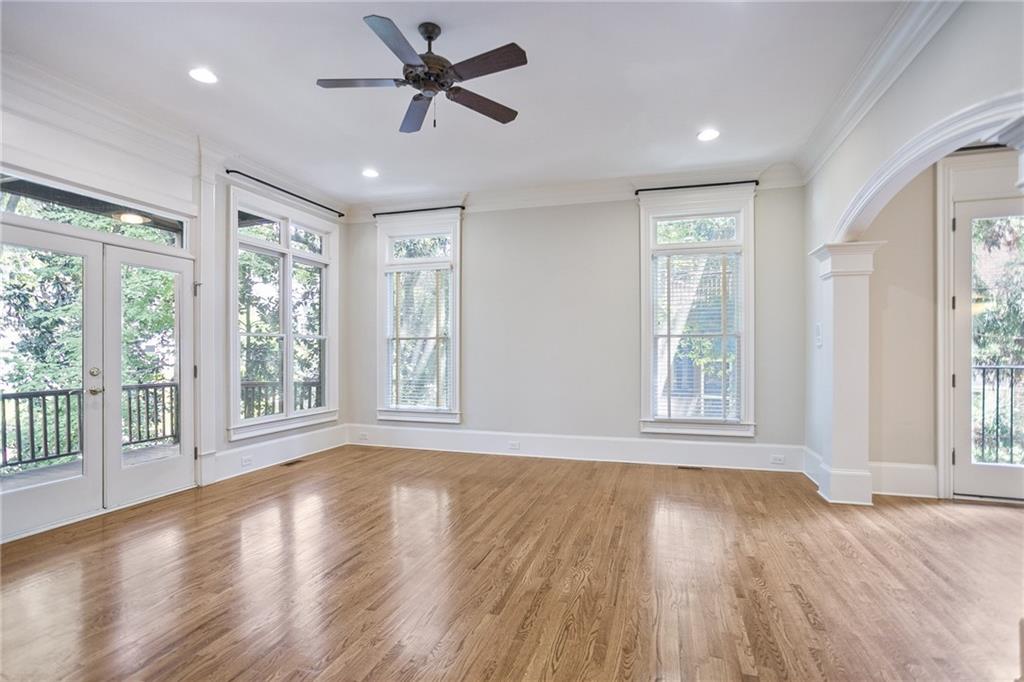 614 Timm Valley Road Northeast, Unit B Atlanta, GA 30305 - Photo 3 of 31