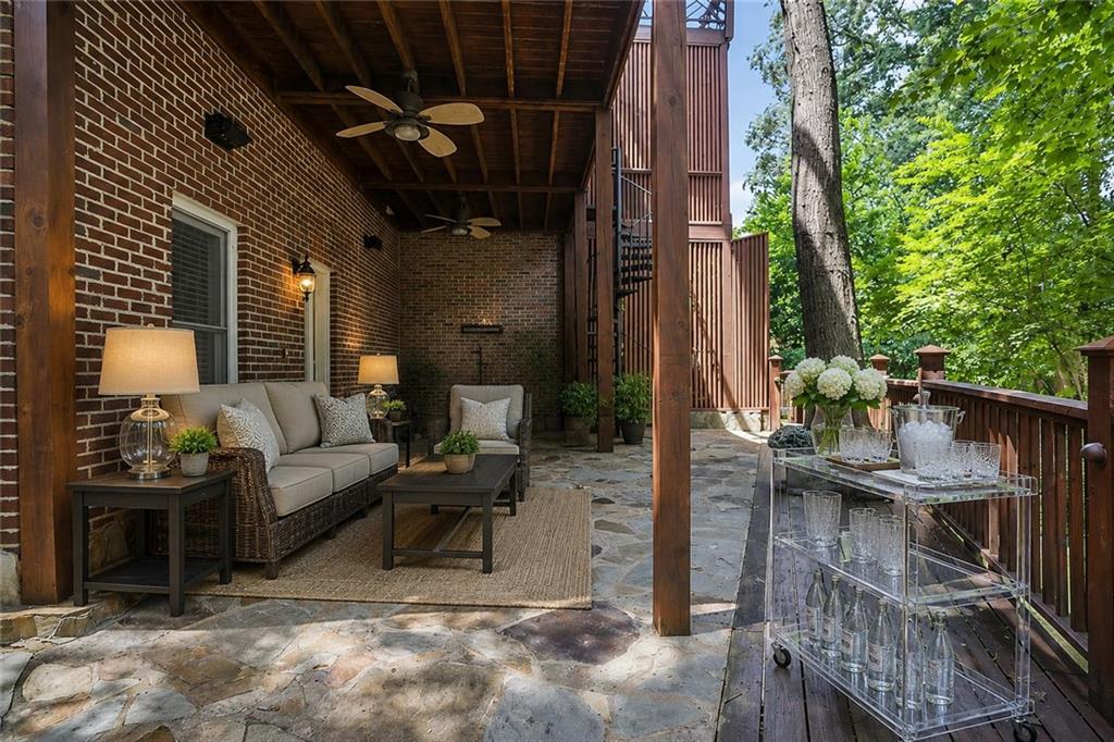 614 Timm Valley Road Northeast, Unit B Atlanta, GA 30305 - Photo 5 of 31