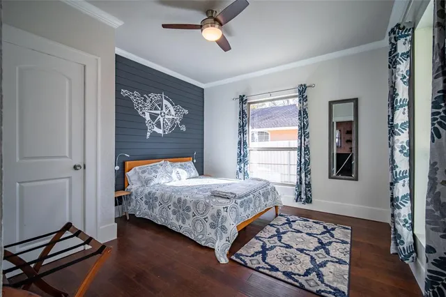 $2,600 | 3318 South Jennings Avenue, Fort Worth, TX 76110