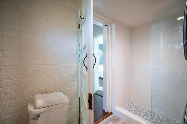 $2,600 | 3318 South Jennings Avenue, Fort Worth, TX 76110