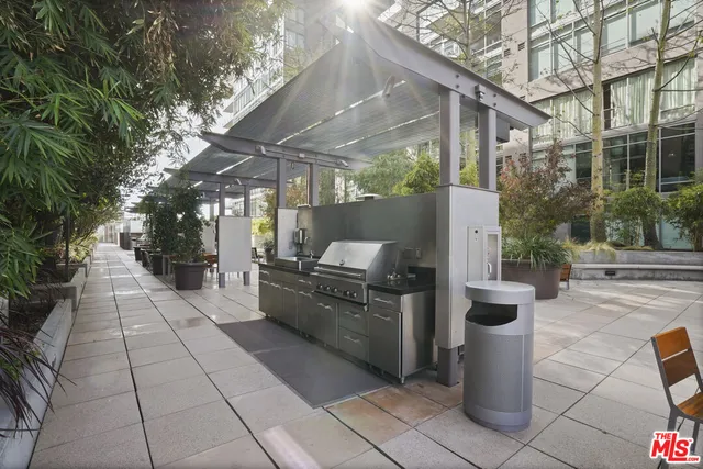 a view of outdoor space yard and patio