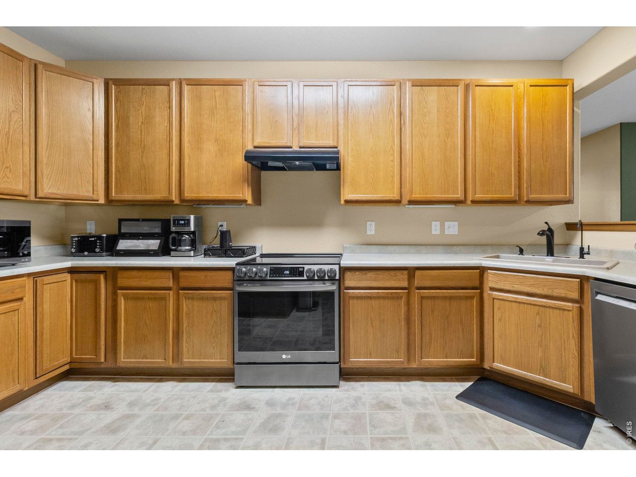 5151 29th Street, Unit 1203 Greeley, CO 80634 - Photo 8 of 20 Counter space and room to cook!