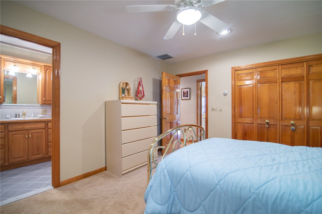 53 Bryant Road Cranston, RI 02910 - Photo 12 of 30 Gallery Image 12