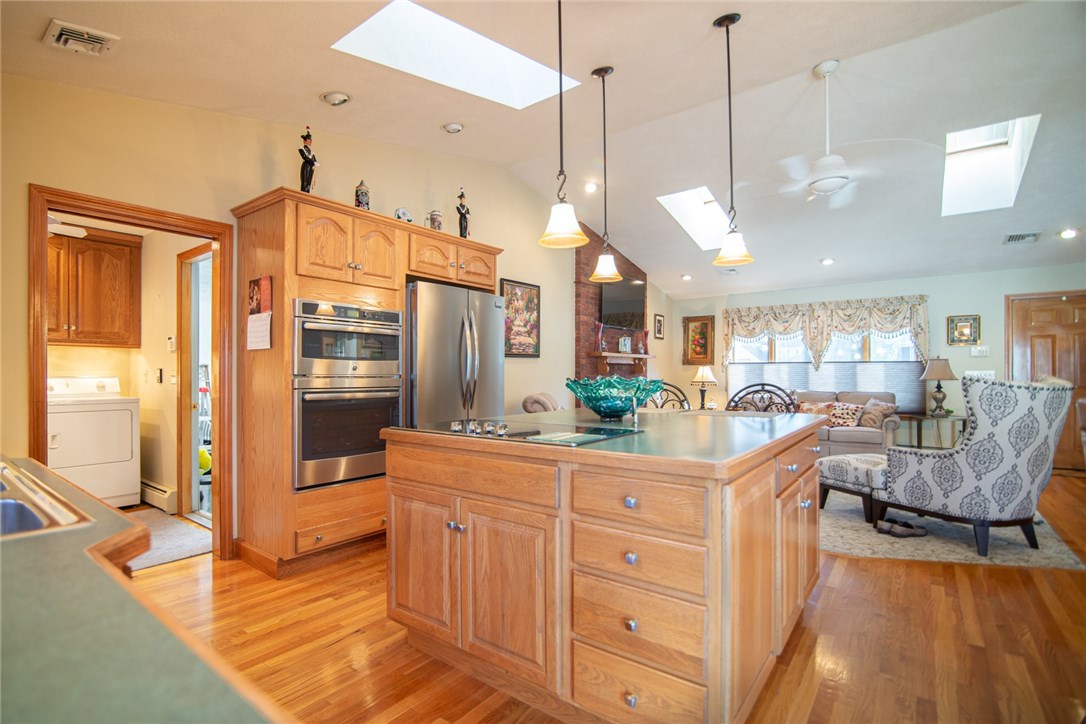 53 Bryant Road Cranston, RI 02910 - Photo 2 of 30 Gallery Image 2