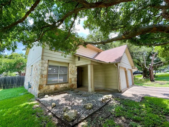 $2,150 | 8116 Pilgrims Place, Austin, TX 78759