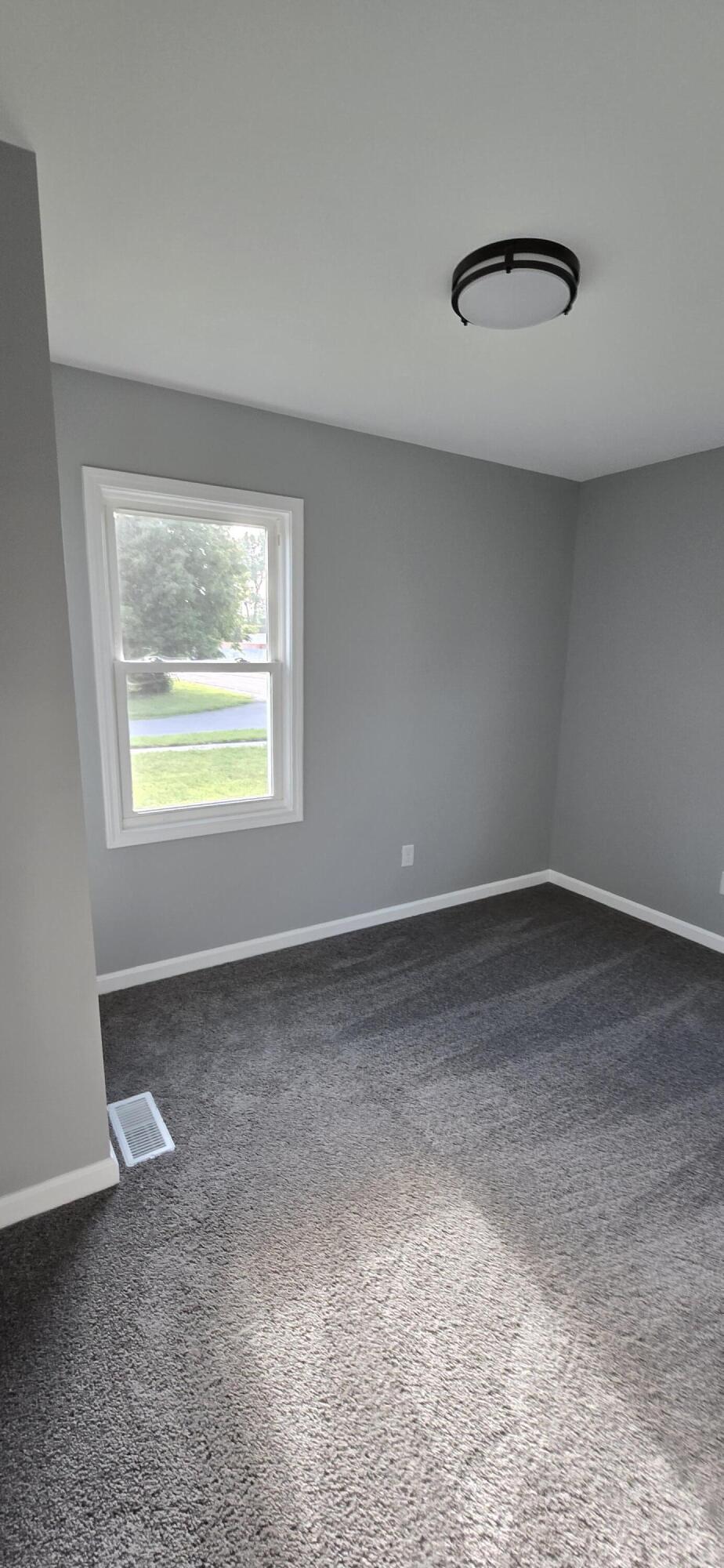 3903 Kentucky Street Gary, IN 46409 - Photo 8 of 15 924x2000