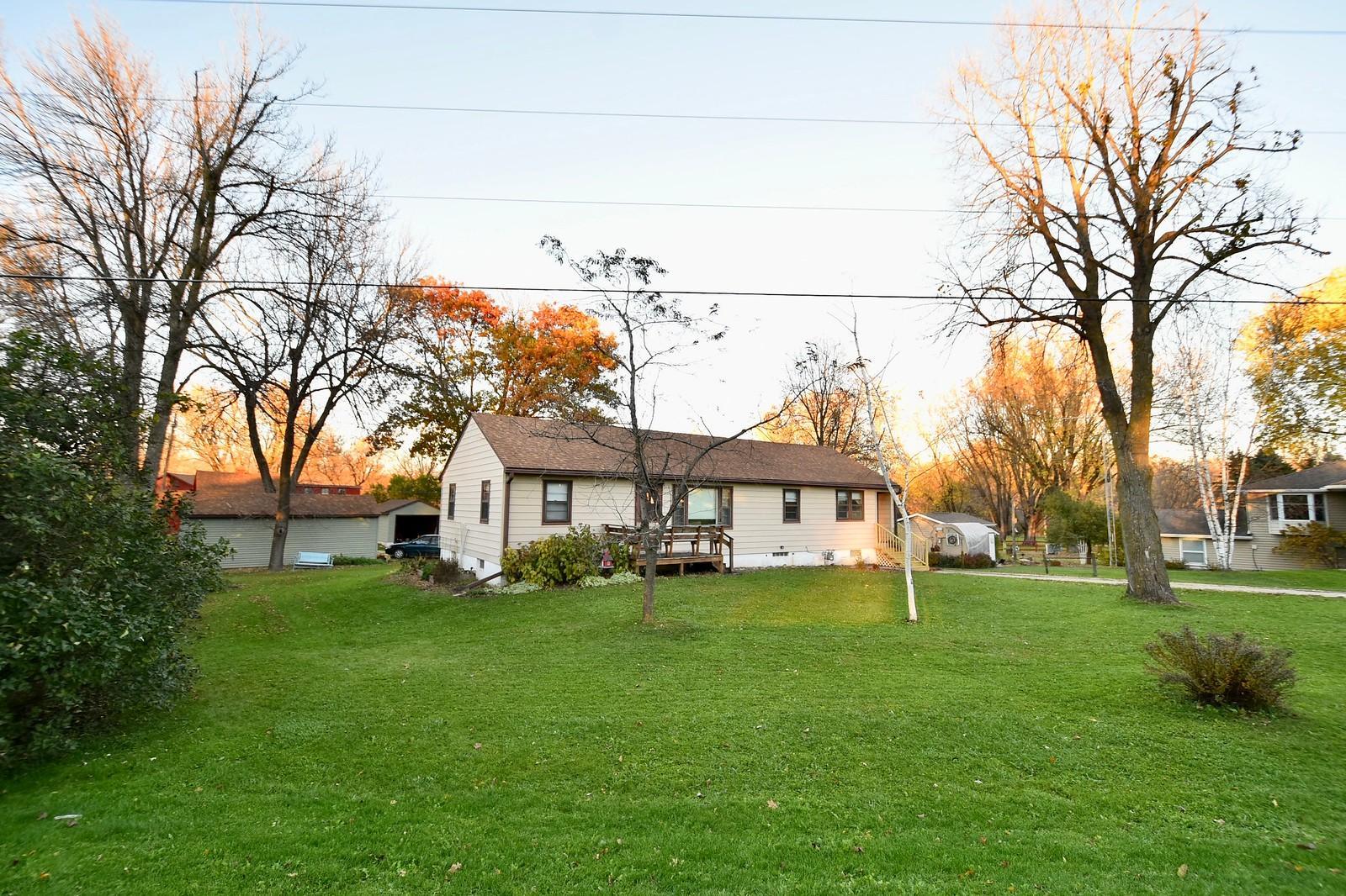 44604 Jefferson Avenue, Zumbrota, MN 55992 Compass