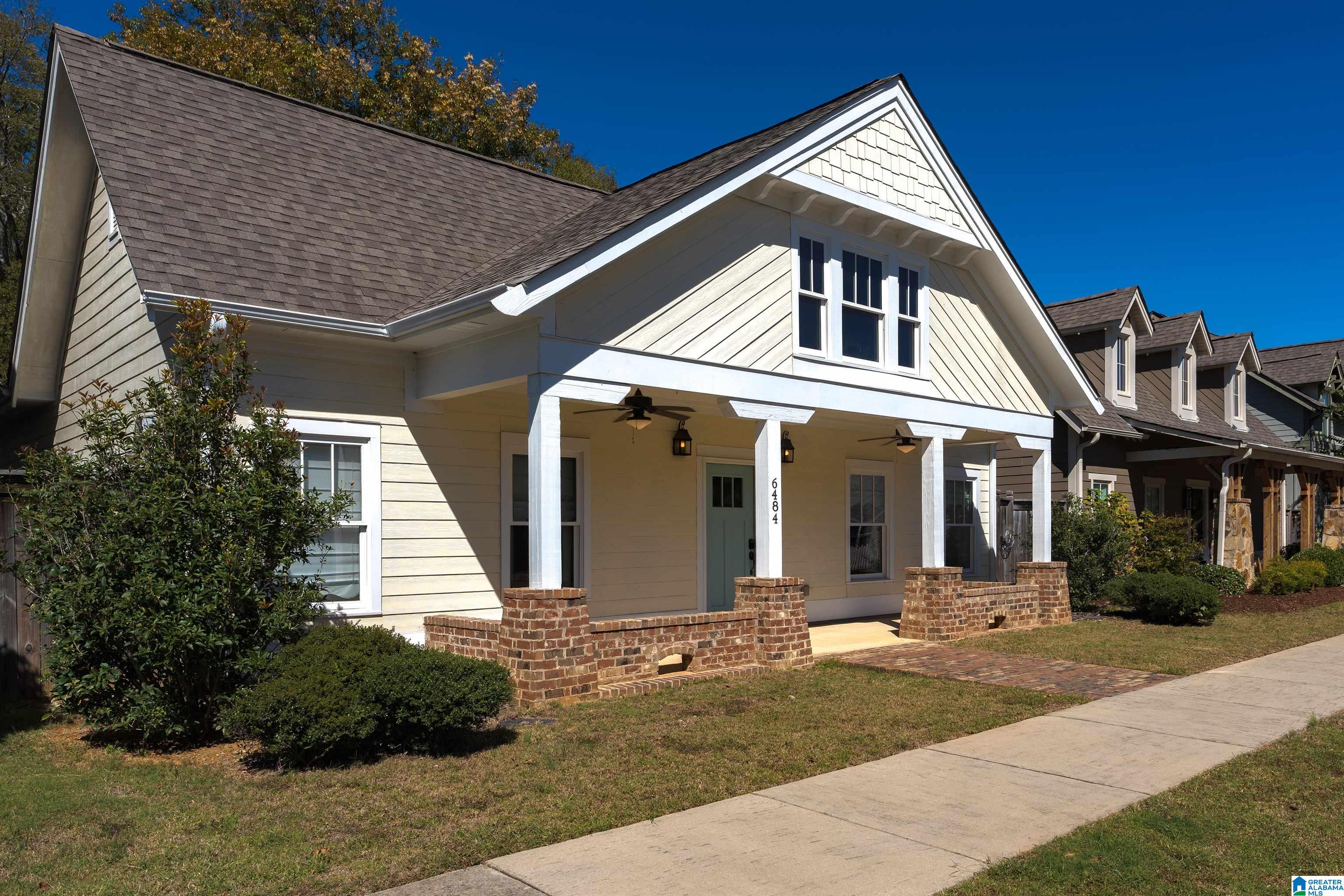 6484 Spring Street Trussville, AL 35173 - Photo 2 of 30