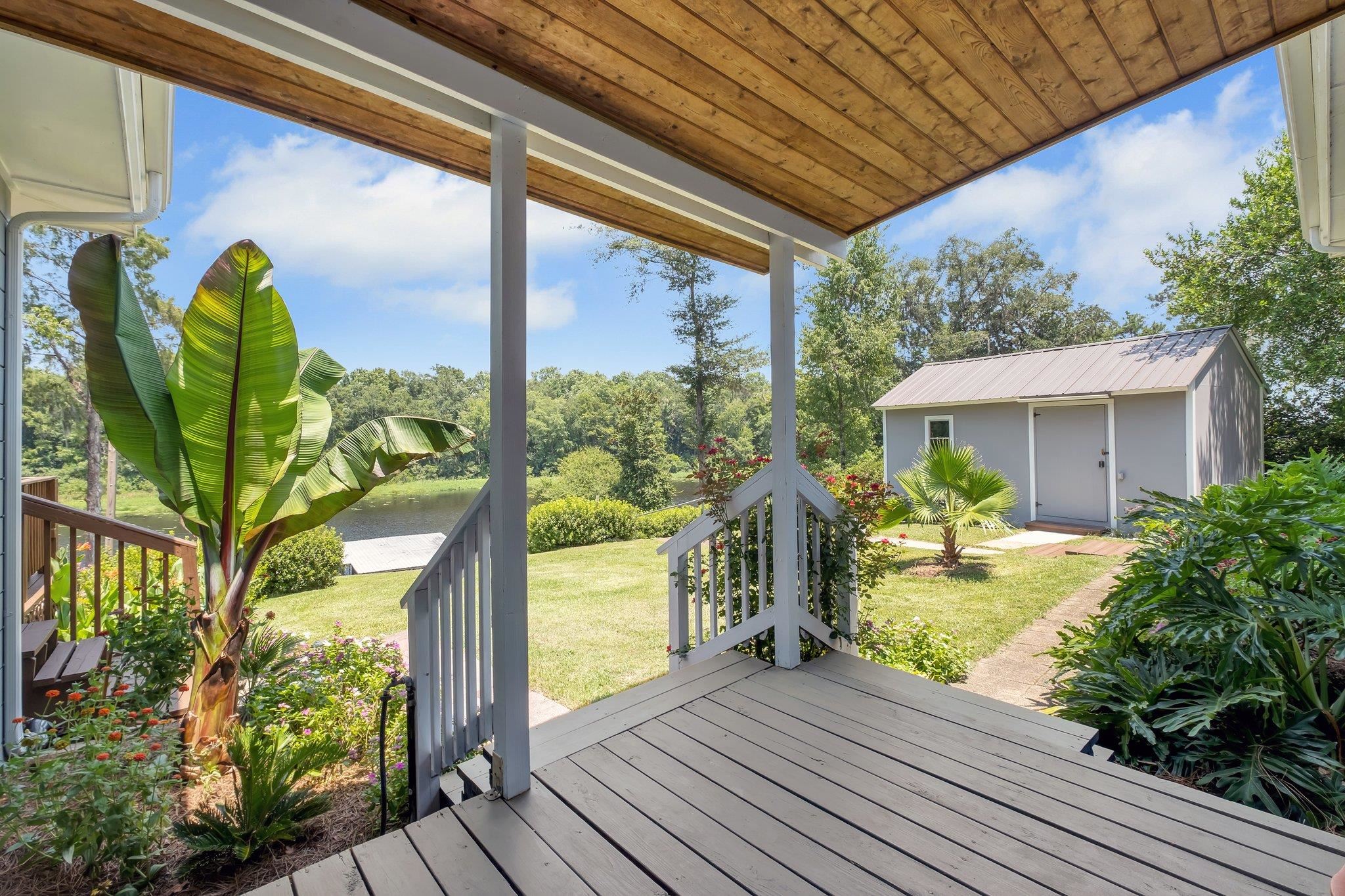 1963 Collins Landing Road Tallahassee, FL 32310 - Photo 4 of 42 Gallery Image 4