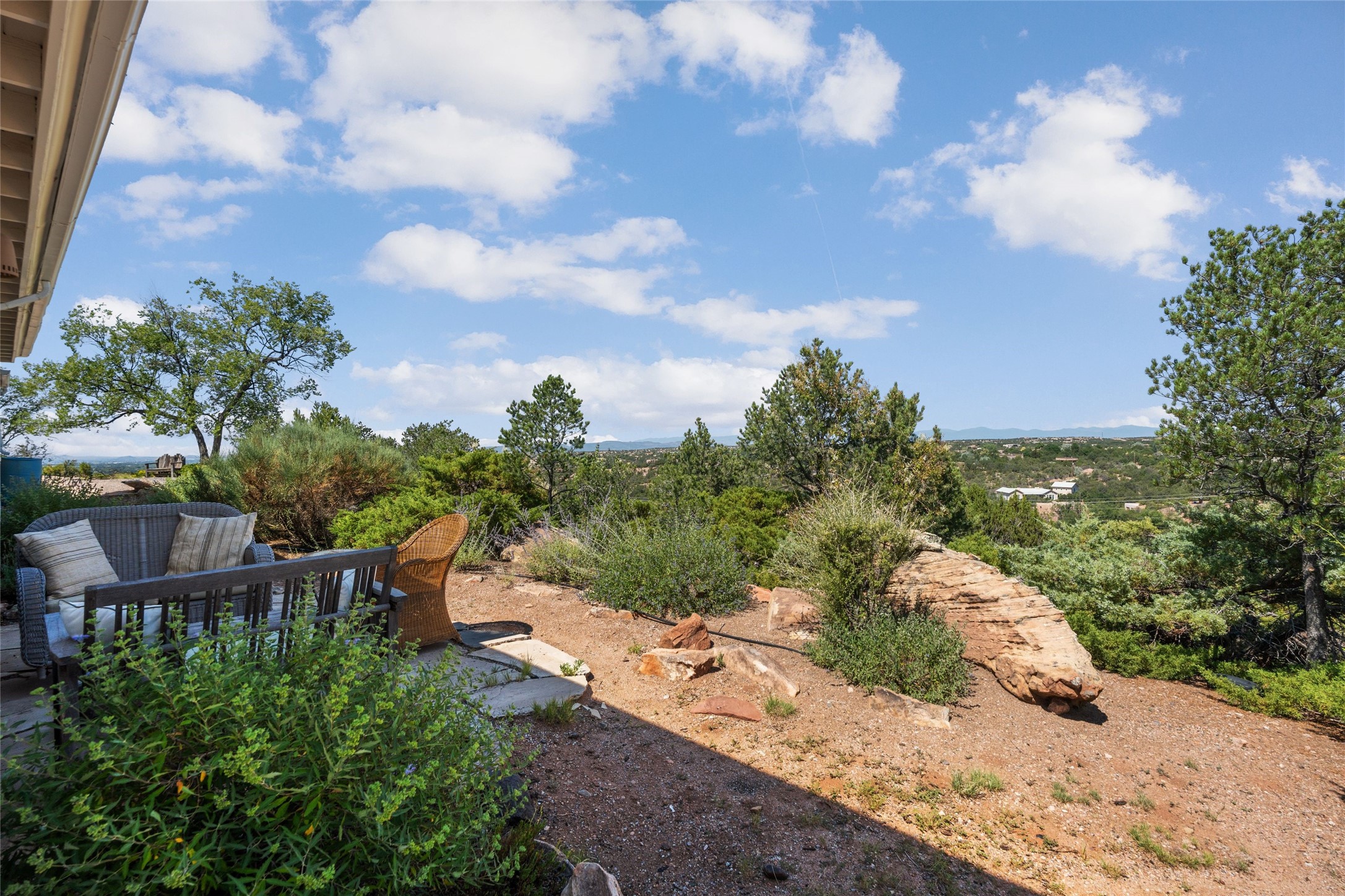 933 Stagecoach Road Santa Fe, NM 87501 - Photo 34 of 39 Back Patio
