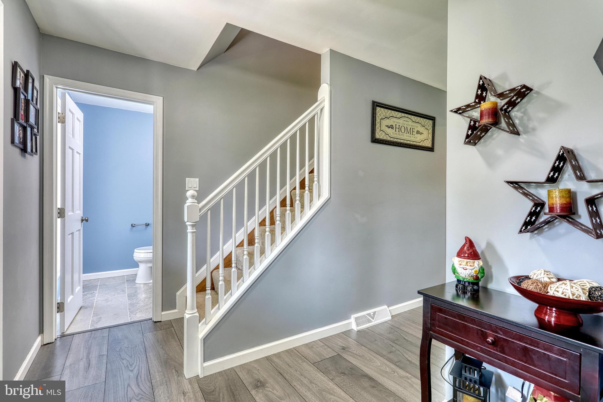 2867 Ridings Way York, PA 17408 - Photo 7 of 43 Gallery Image 7