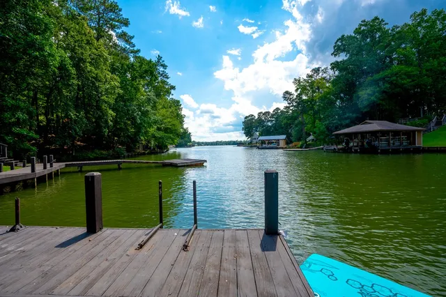 $725,000 | 556 Cedar Drive West, Hamilton, GA 31811