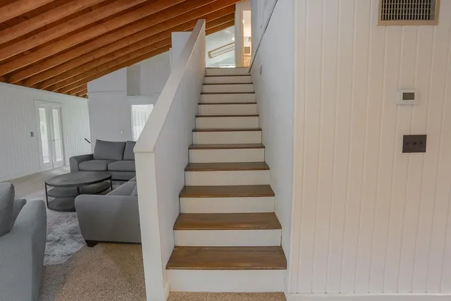 $725,000 | 556 Cedar Drive West, Hamilton, GA 31811