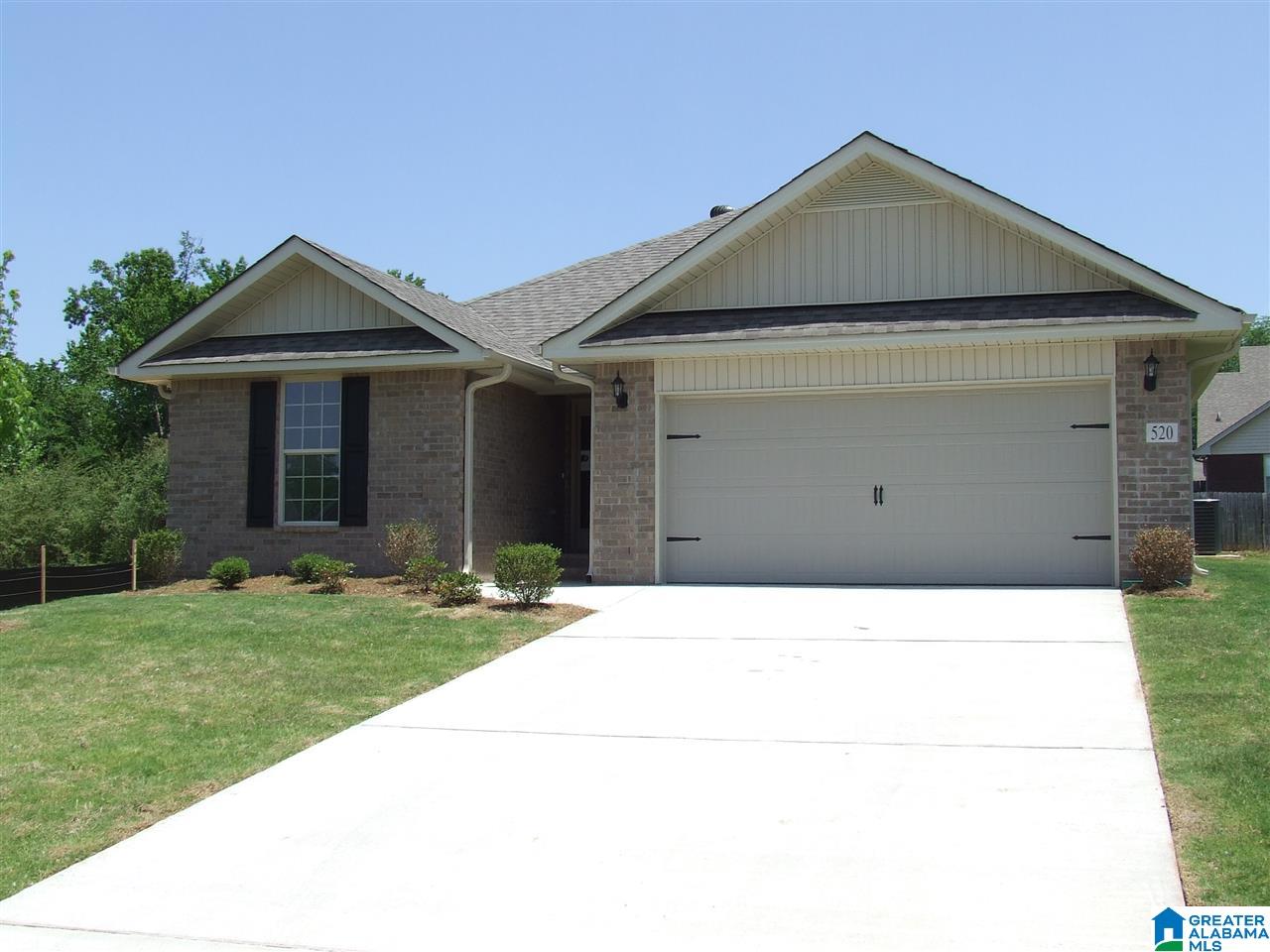 520 Green Meadows Trail Alabaster, AL 35114 - Photo 2 of 36
