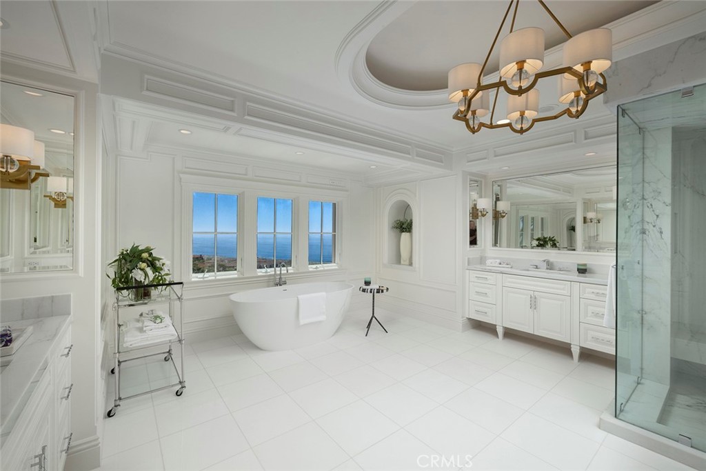 14 Channel Vista Newport Coast, CA 92657 - Photo 31 of 67 Ocean View Primary Bath