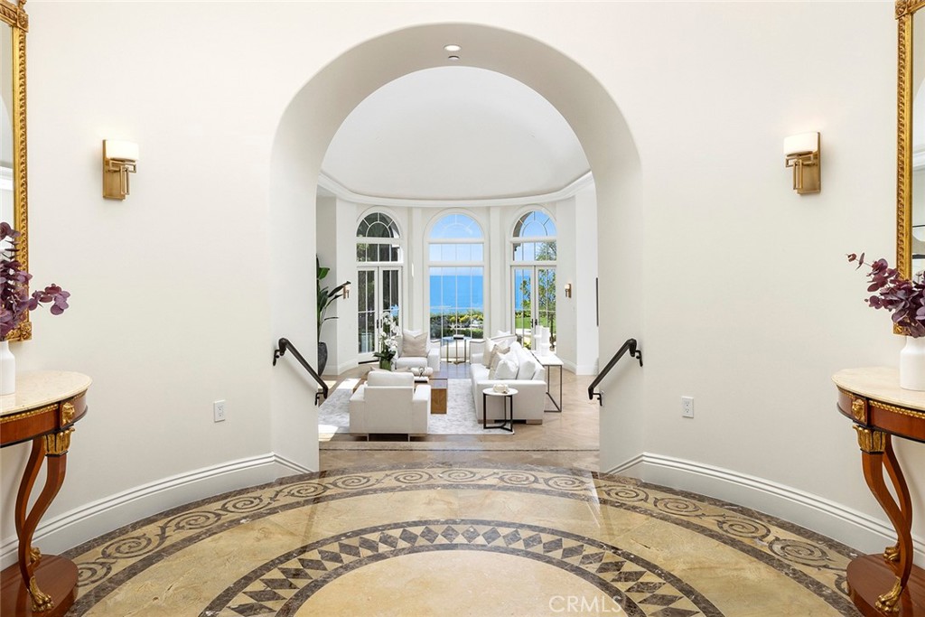 14 Channel Vista Newport Coast, CA 92657 - Photo 4 of 67 Grand Entrance Foyer