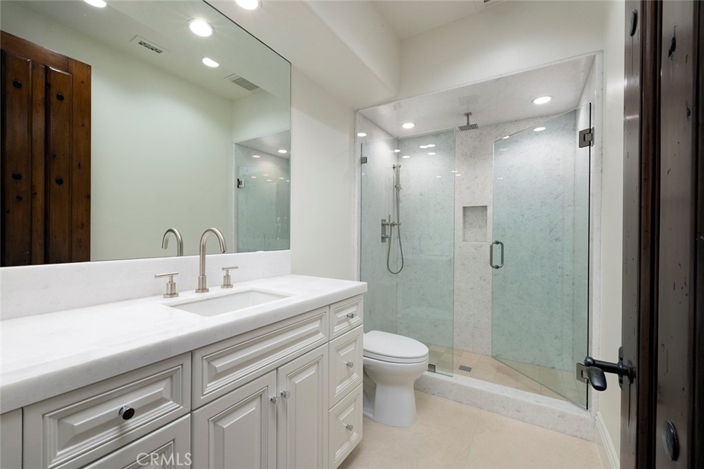 14 Channel Vista Newport Coast, CA 92657 - Photo 46 of 67 Ensuite Guest Bath