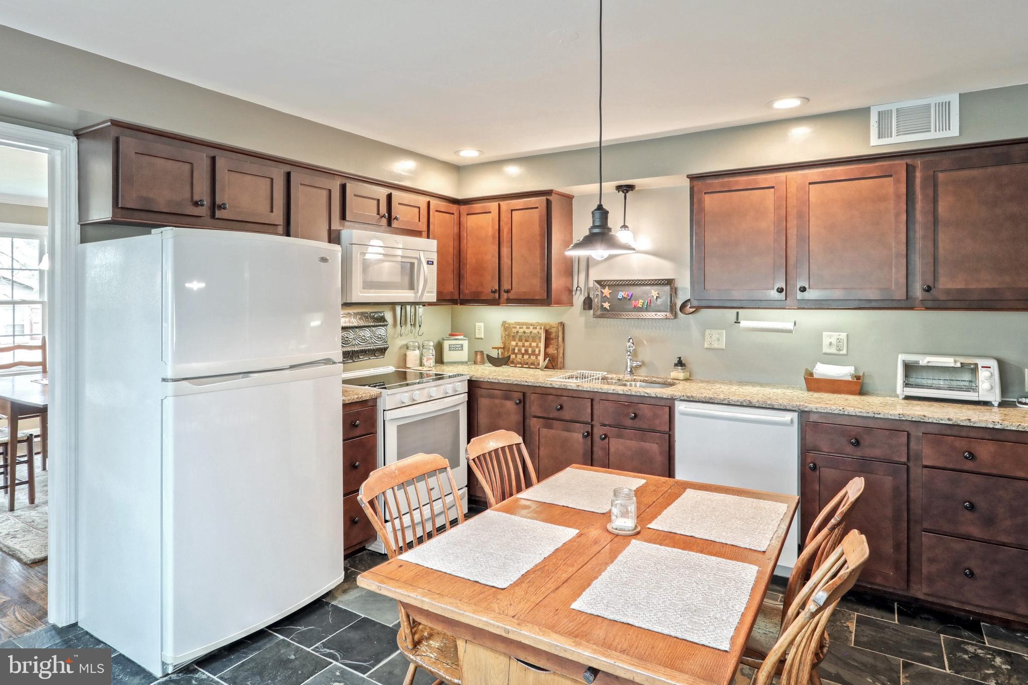 1450 Bee Tree Road York, PA 17403 - Photo 7 of 39 Gallery Image 7