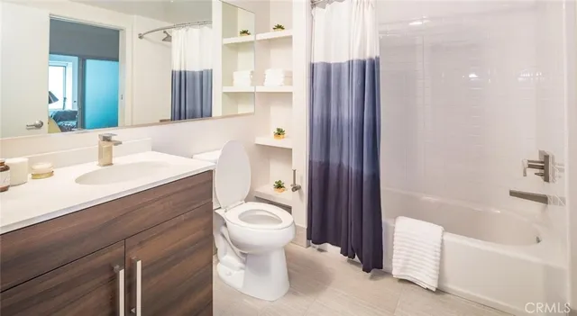 $5,473 | 150 Van Ness Avenue, Unit 723, San Francisco, CA 94102