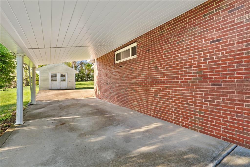 253 Ewings Mill Road Coraopolis, PA 15108 - Photo 7 of 39 Gallery Image 7