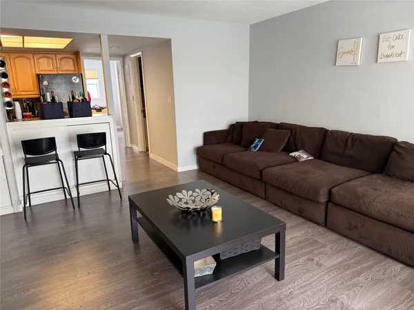 $1,650 | 1110 North Riverside Drive, Unit 9, Pompano Beach, FL 33062