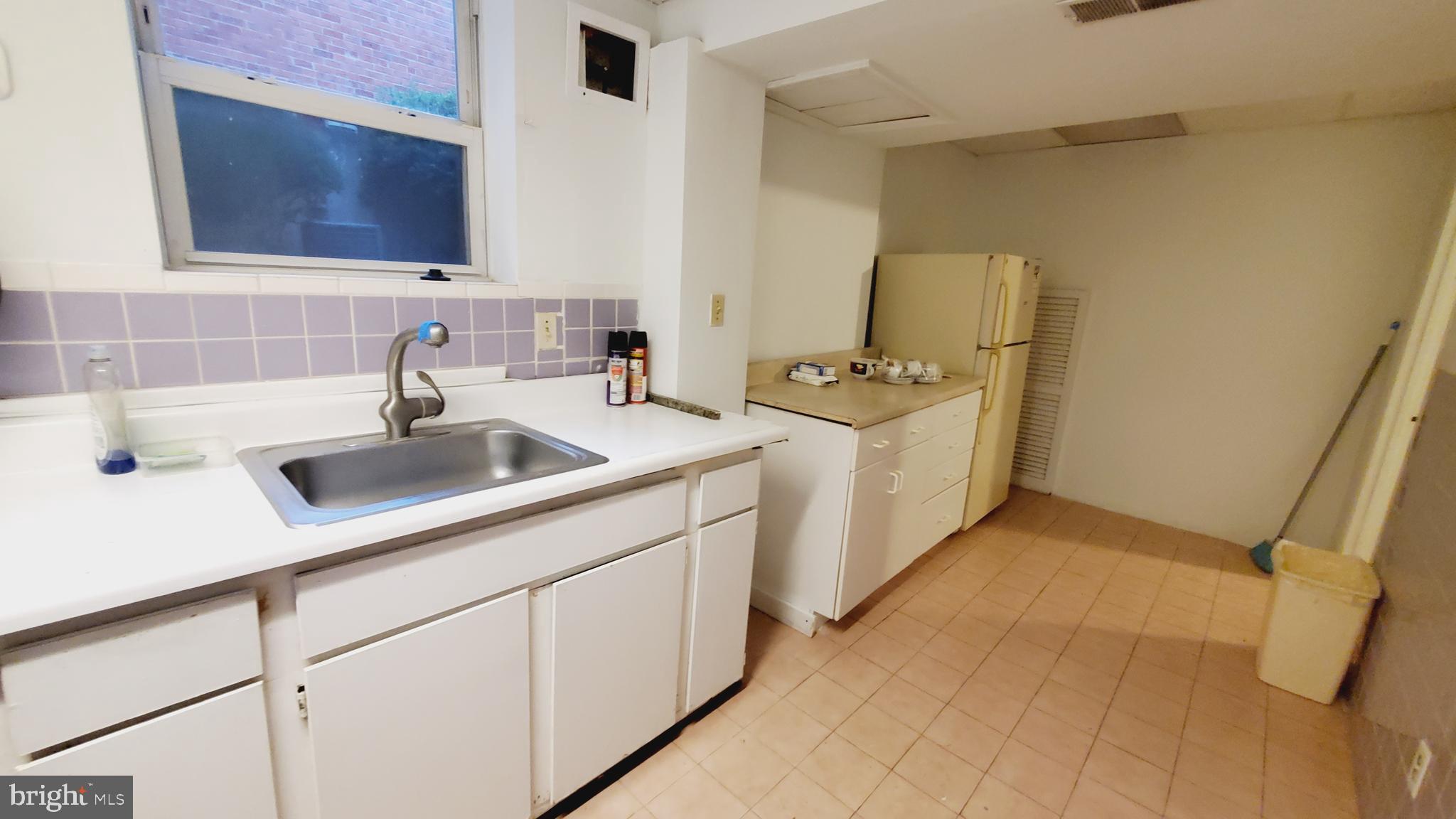3804 Ralph Road Silver Spring, MD 20906 - Photo 47 of 57 Large Full-Size Kitchen in Basement