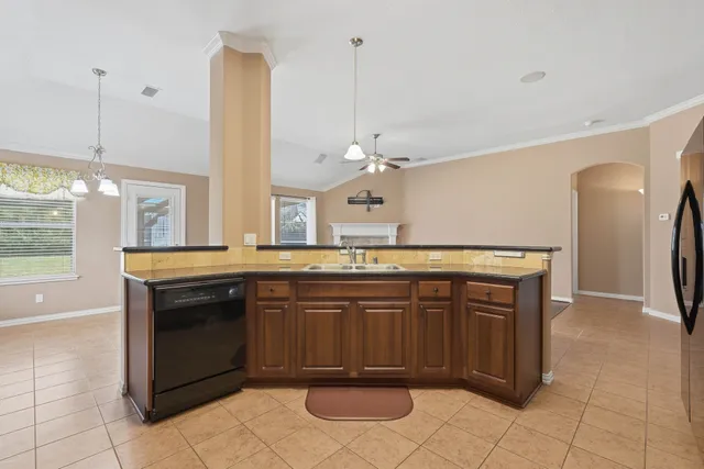 $263,000 | 18720 Rosalea Way, Montgomery, TX 77356