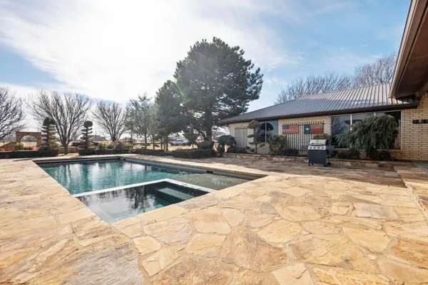 $1,600,000 | 1305 Ponderosa Street, Wheeler, TX 79096