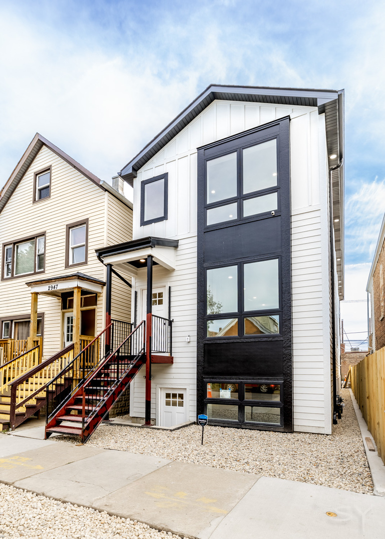 2949 West 25th Place, Unit 2 Chicago, IL 60623 - Photo 1 of 27