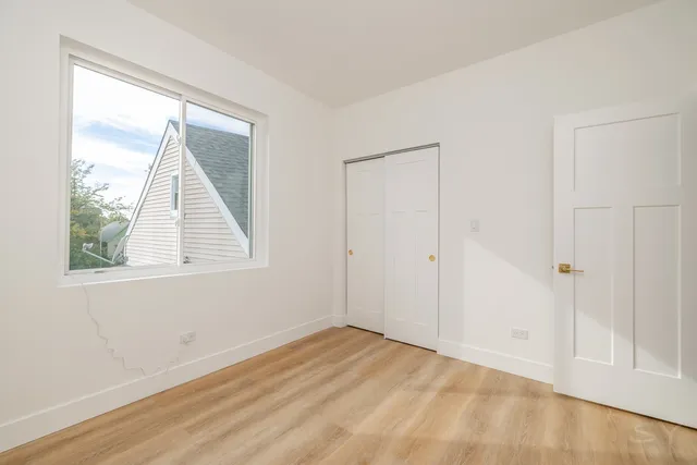 $2,500 | 2949 West 25th Place, Unit 2, Chicago, IL 60623