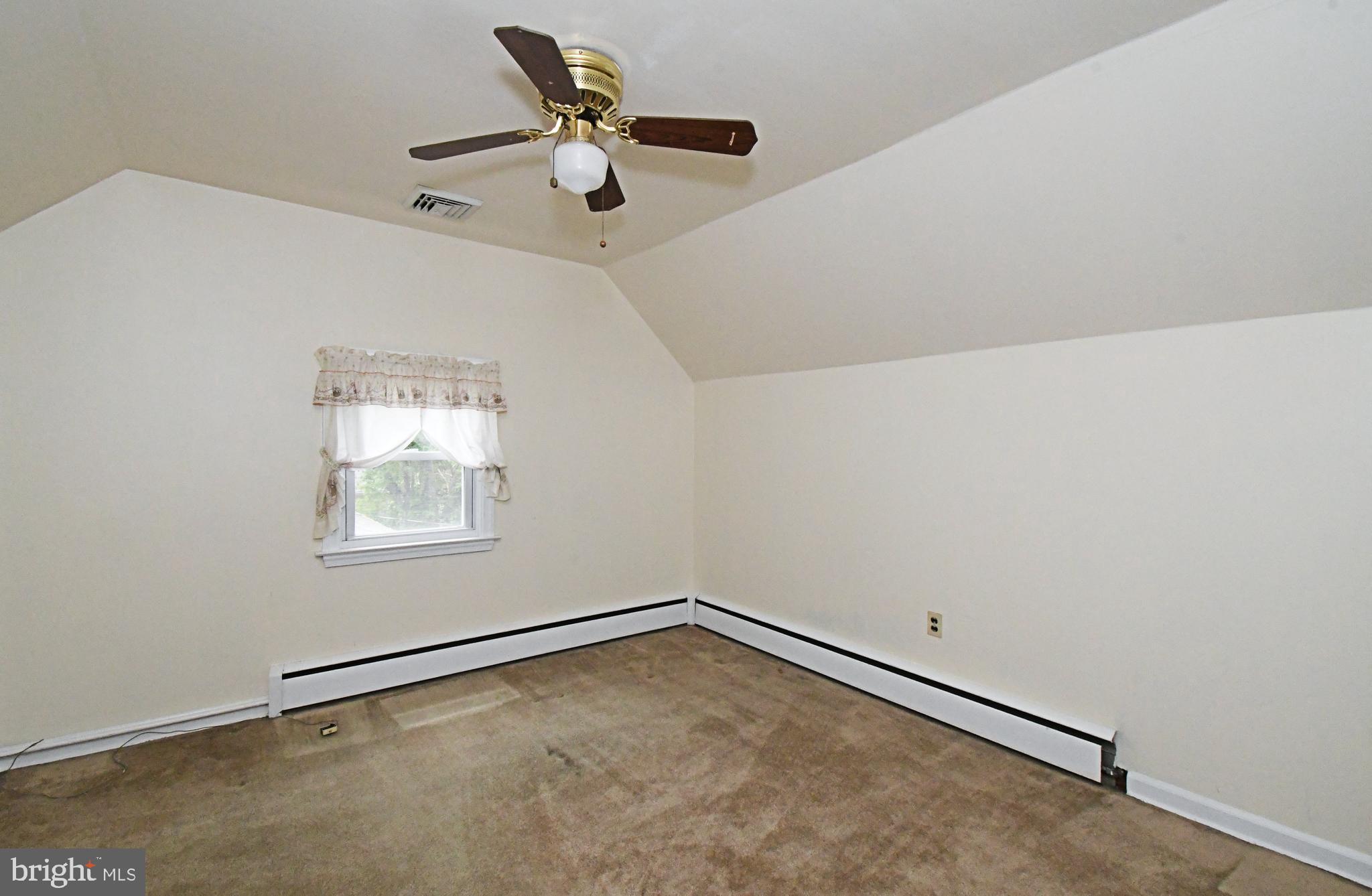 1604 Meadowbrook Road Feasterville-Trevose, PA 19053 - Photo 27 of 48