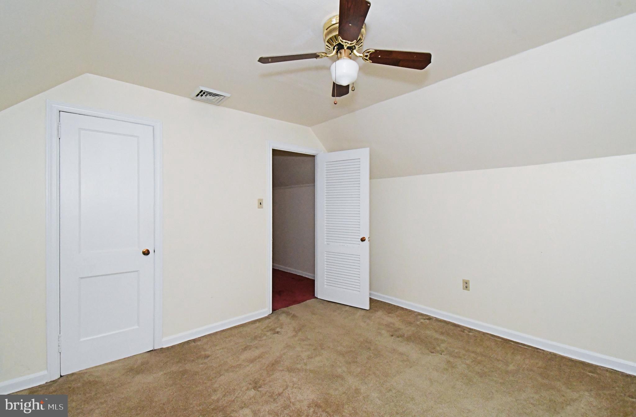 1604 Meadowbrook Road Feasterville-Trevose, PA 19053 - Photo 29 of 48