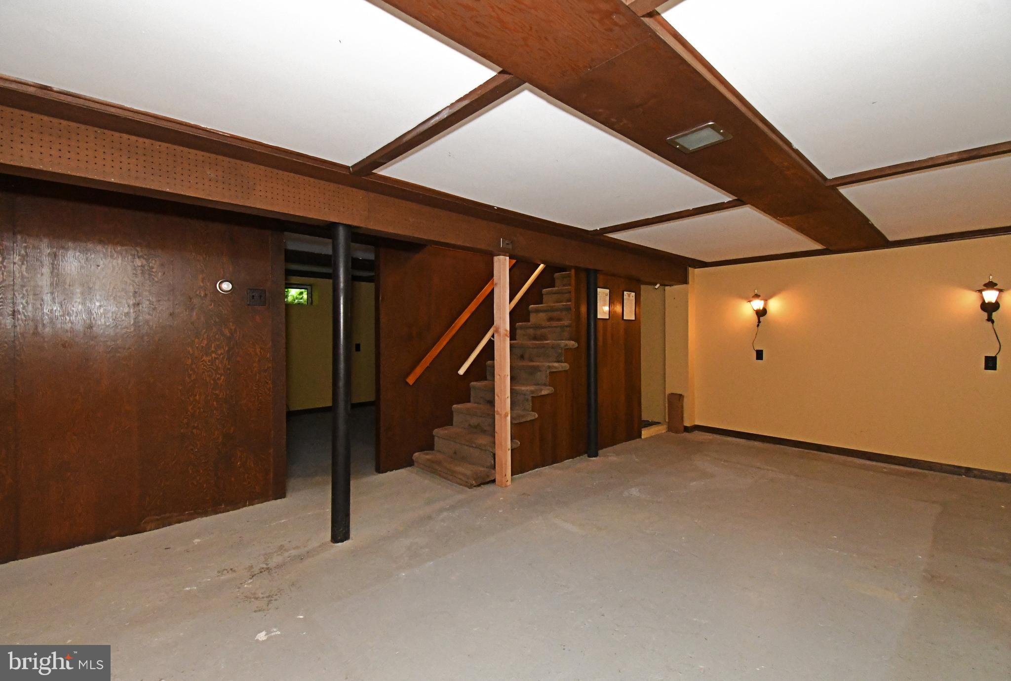 1604 Meadowbrook Road Feasterville-Trevose, PA 19053 - Photo 31 of 48