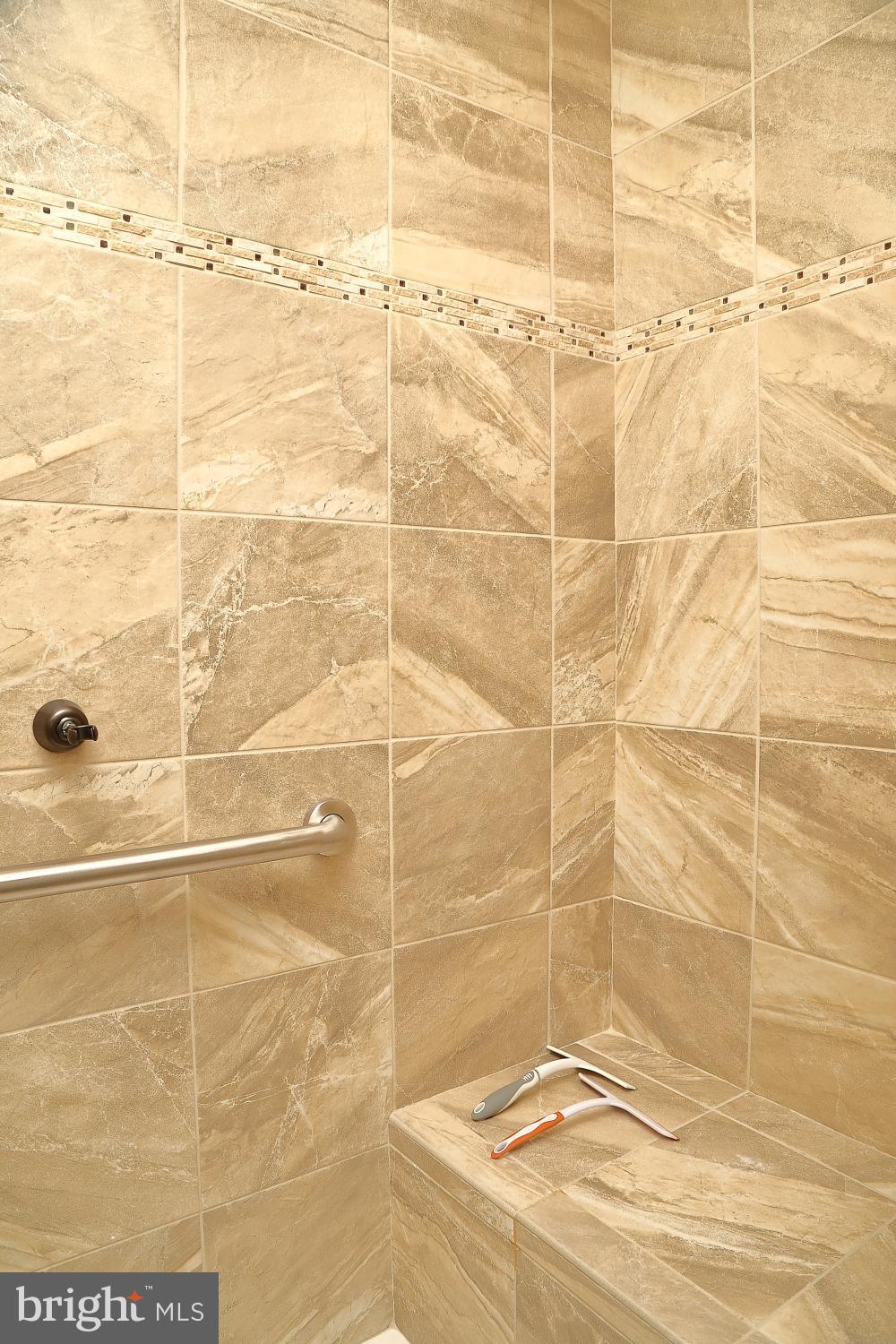 13 Village Drive Lititz, PA 17543 - Photo 22 of 35 Primary Bathroom