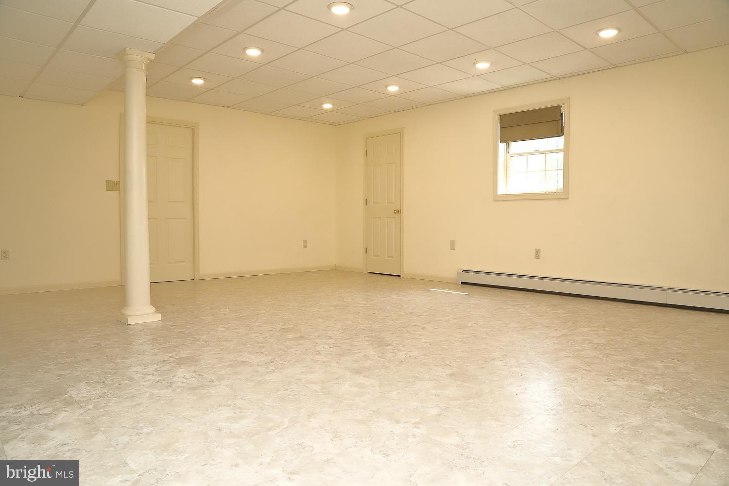 13 Village Drive Lititz, PA 17543 - Photo 30 of 35 LL Family Room