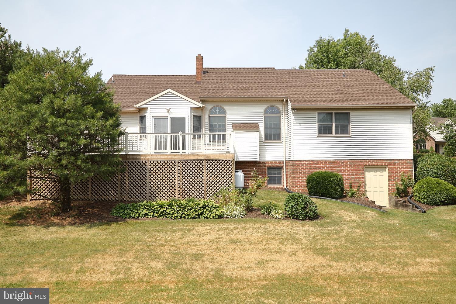 13 Village Drive Lititz, PA 17543 - Photo 34 of 35 Back Exterior