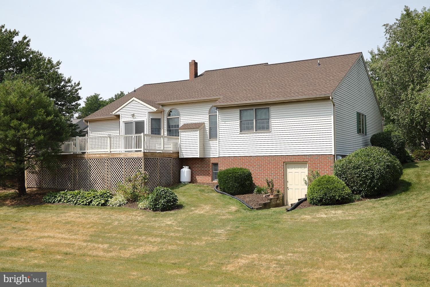 13 Village Drive Lititz, PA 17543 - Photo 35 of 35 Back Exterior