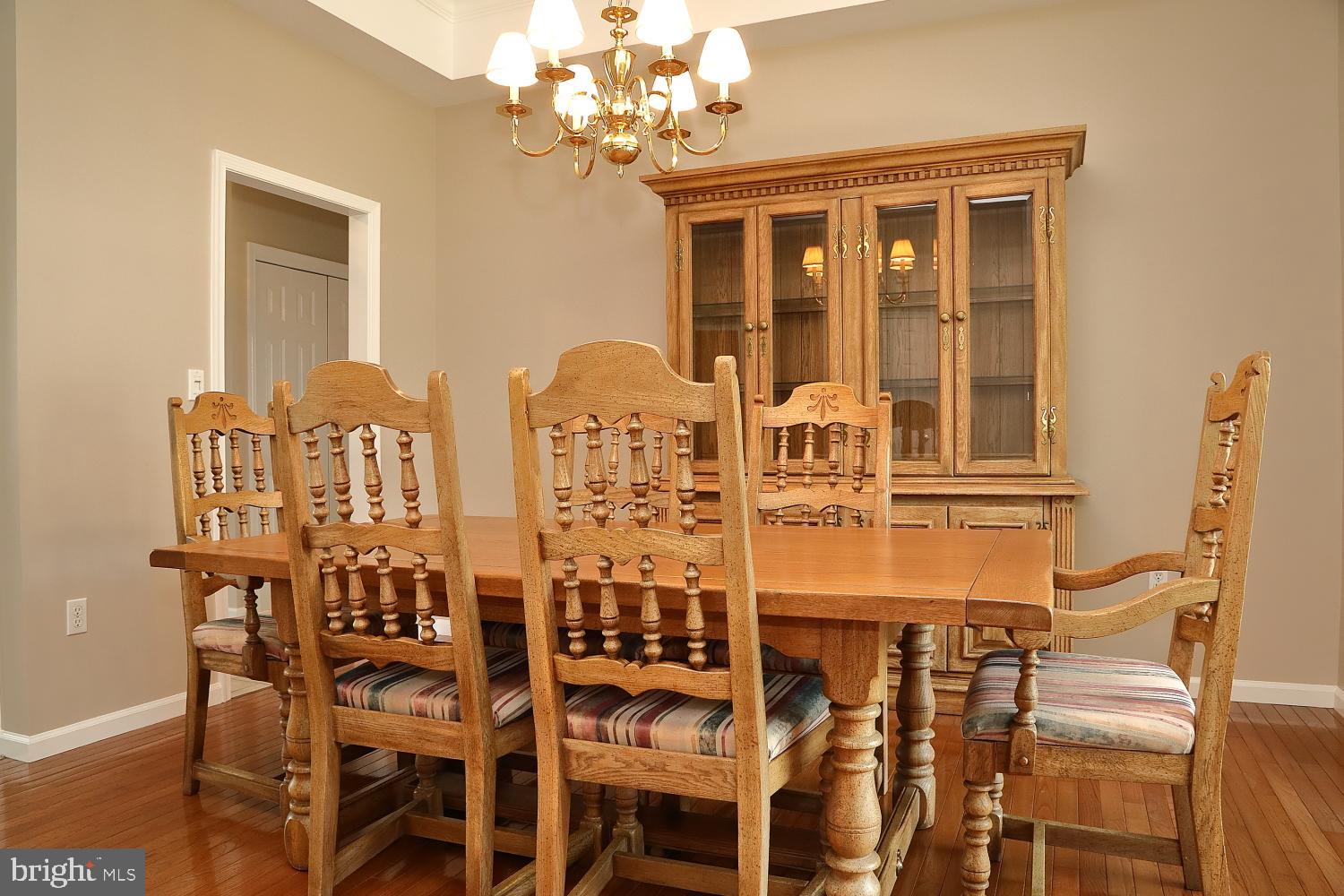 13 Village Drive Lititz, PA 17543 - Photo 10 of 35 Dining Room