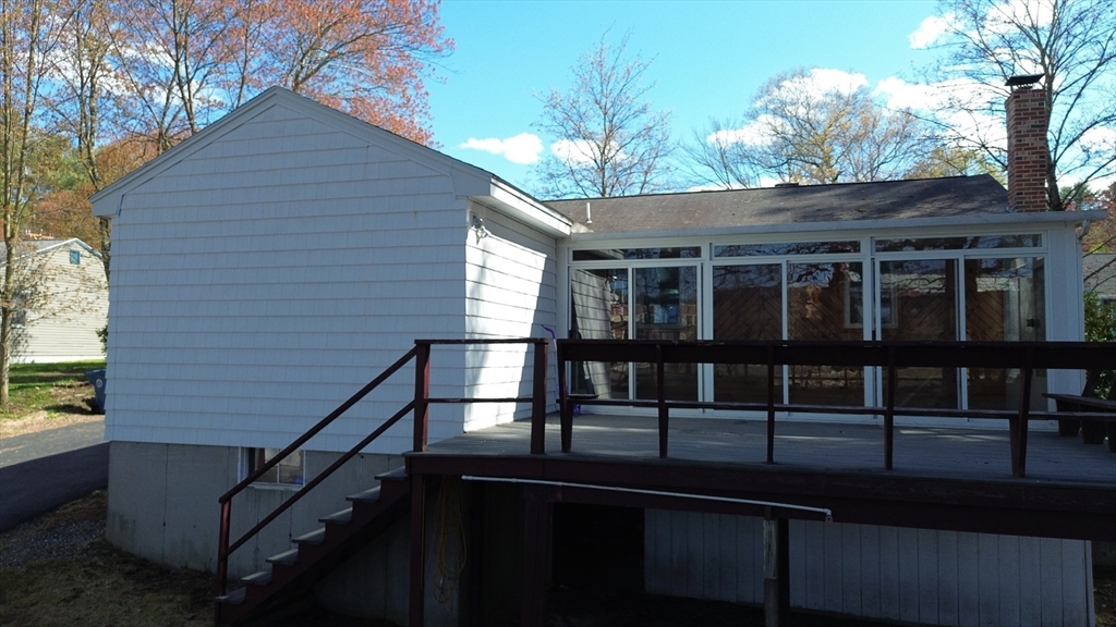 40 Norris Road Tyngsboro, MA 01879 - Photo 3 of 8 Gallery Image 3