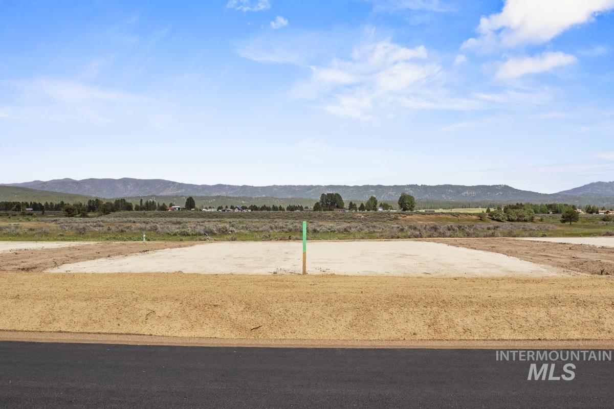 L8-b2 L8-b2 River Cascade, ID 83611 - Photo 3 of 9