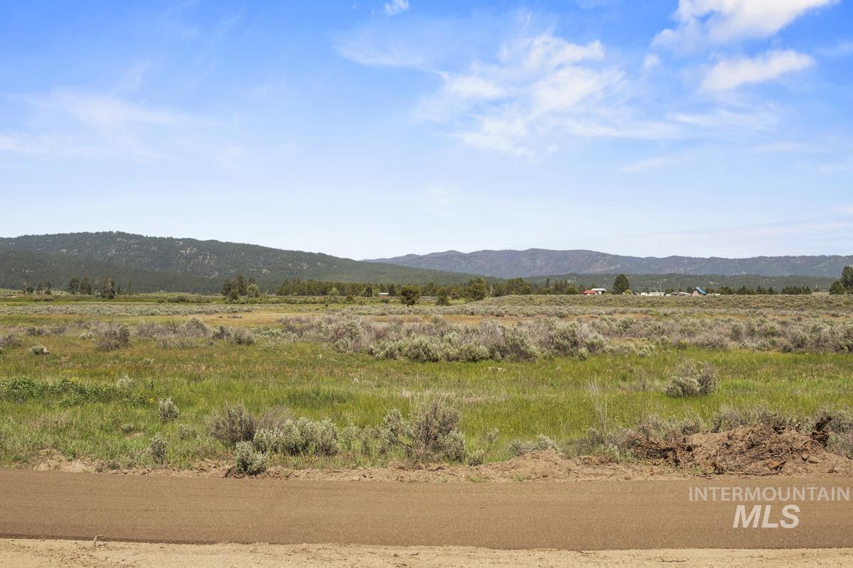 L8-b2 L8-b2 River Cascade, ID 83611 - Photo 5 of 9